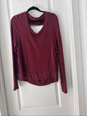Women's Long-Sleeve goodhYOUman Cutout Top in Burgundy size large
